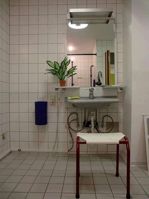 unterfahrbares Waschbecken: Kommunalverband für Jugend und Soziales