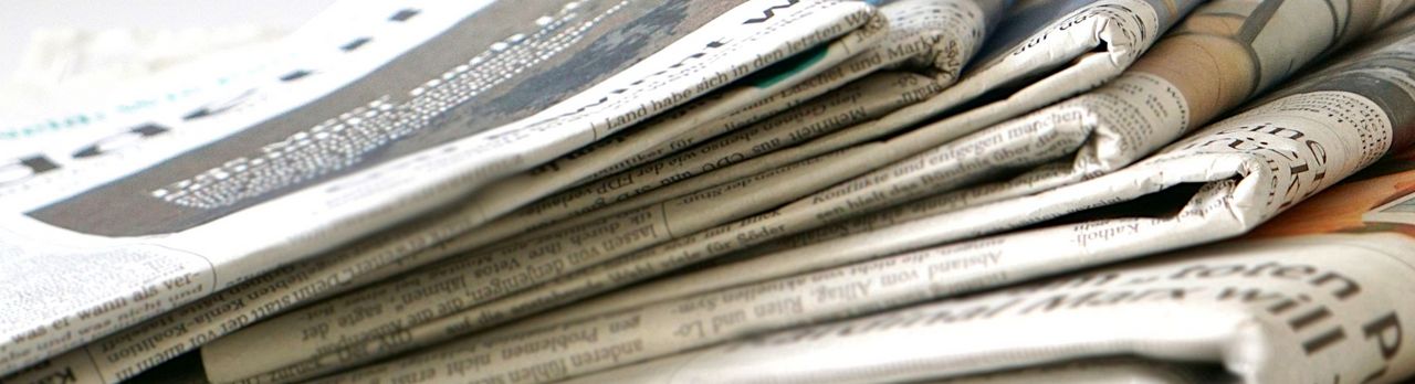 Stapel Zeitungen